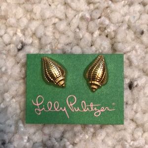 Lilly Pulitzer shell earrings